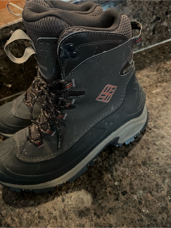 Columbia Men\'s Brown and Gray Insulated Winter Boots Size 11
